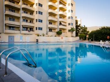 Cozy Apartment Playa Paraiso, Pool